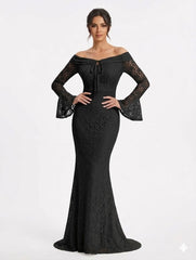 Off-Shoulder Lace Dress