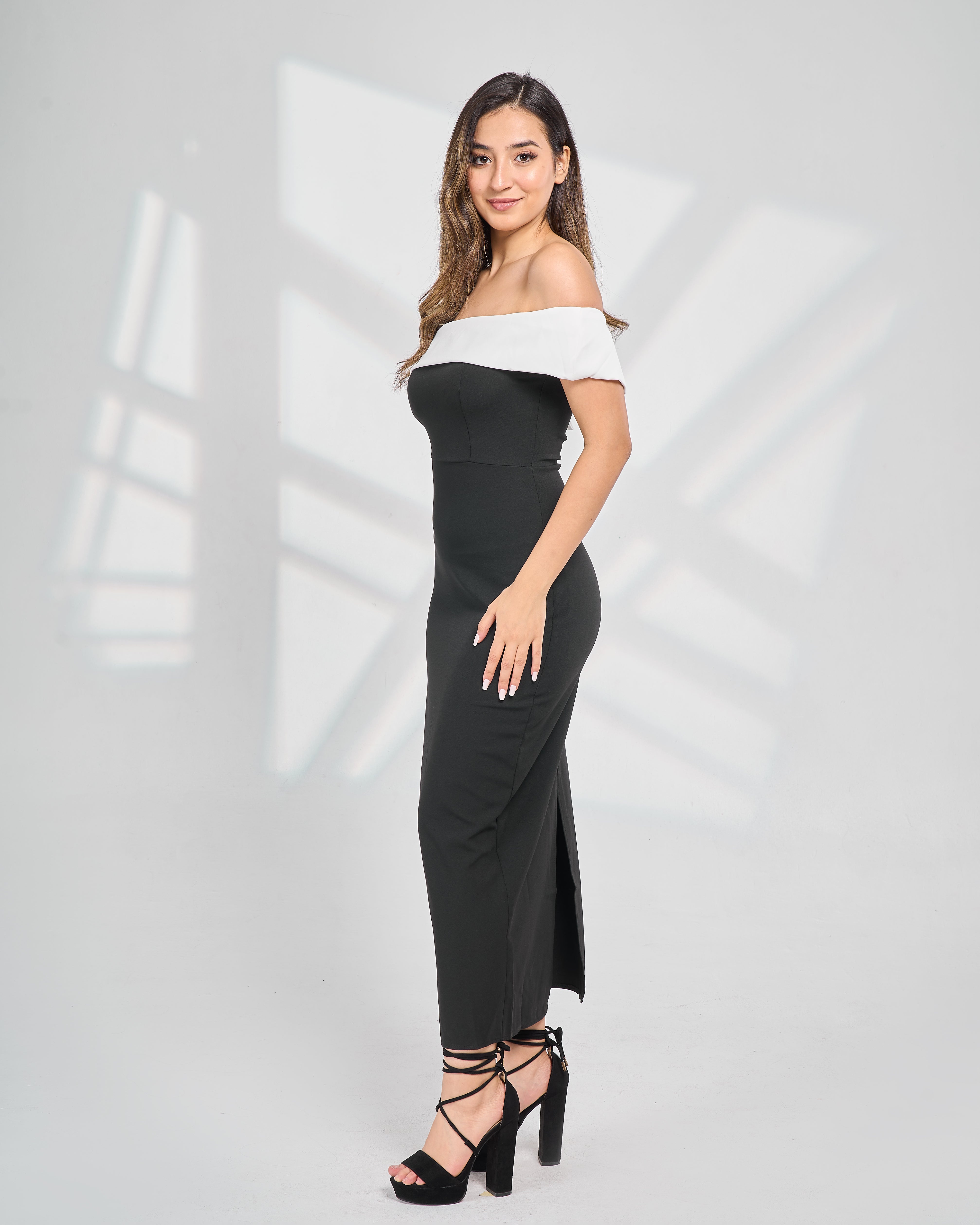 Chic Contrast Off-Shoulder